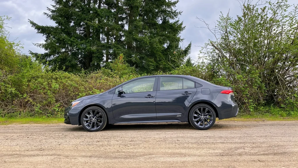 2023 Toyota Corolla Hibrit AWD İncelemesi