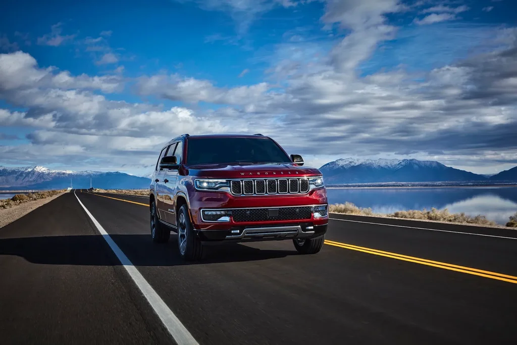 Jeep Wagoneer Elektrikli Versiyonları Geliyor