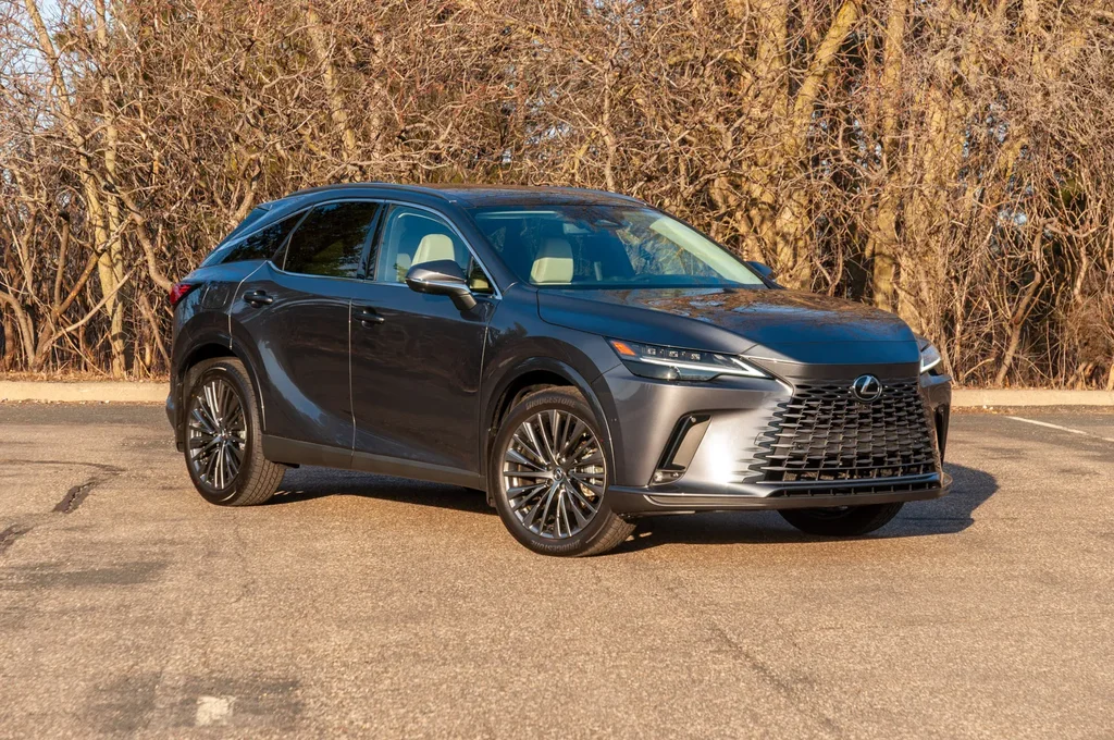 2024 Lexus RX 450h+ İncelemesi