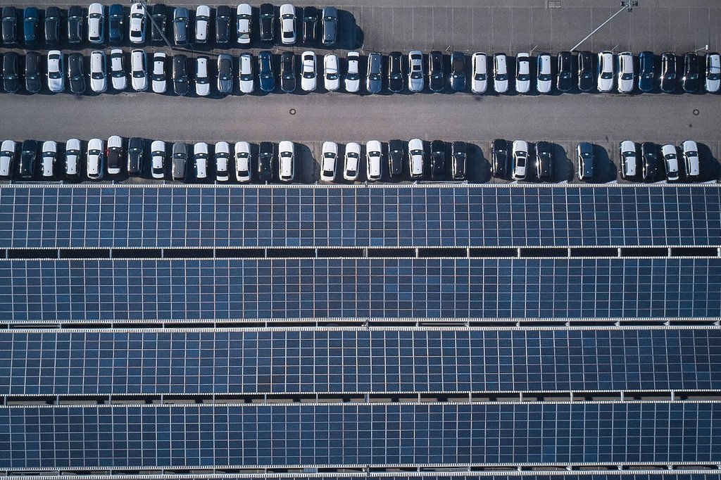 BMW'den Yenilenebilir Enerji Hamlesi